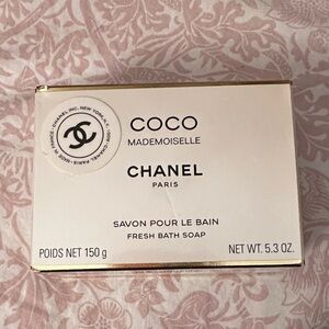CHANEL Coco Mademoiselle Fresh Bath Soap - White and Gold